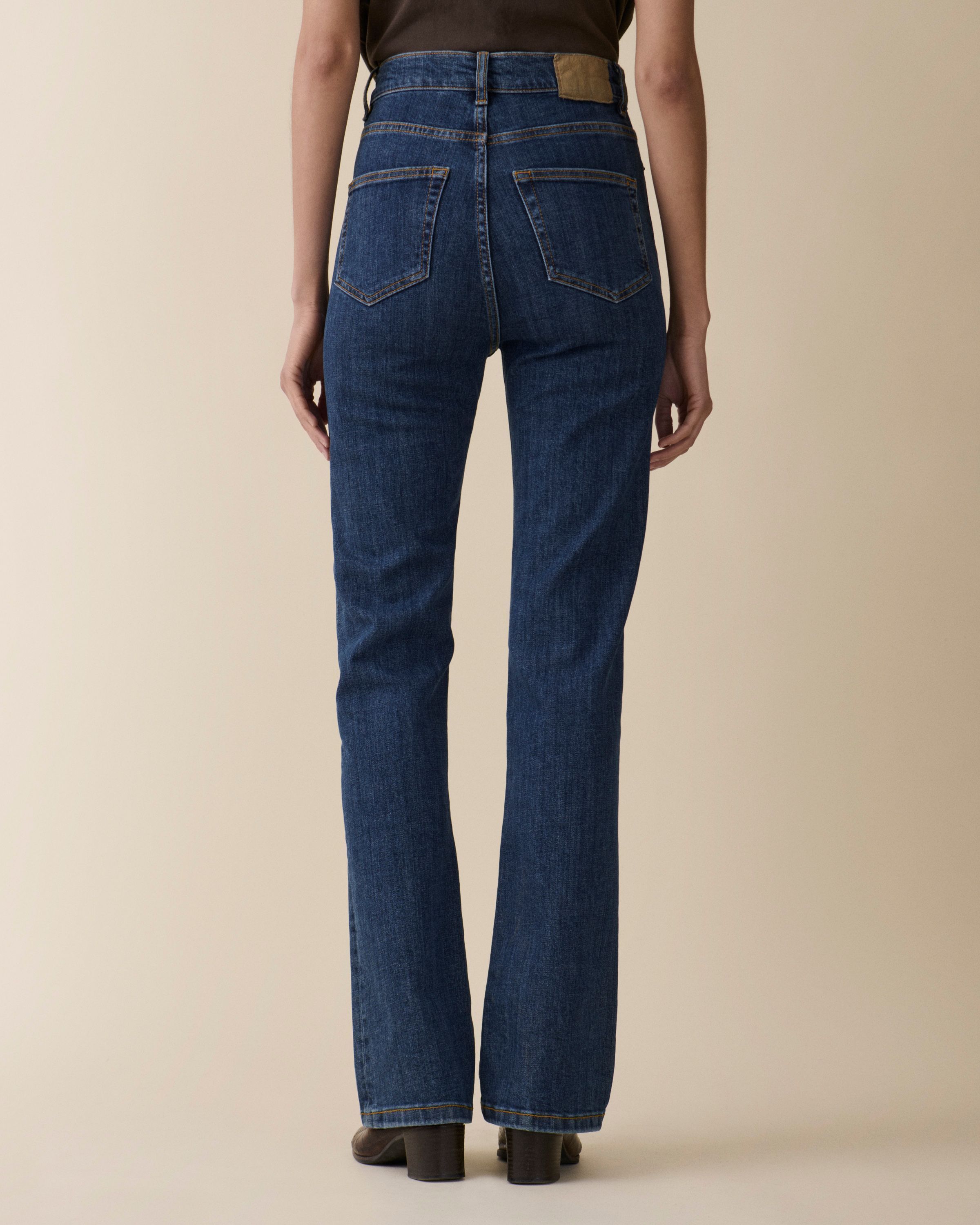 Jeanerica Women's Eiffel Jeans - Jeanerica