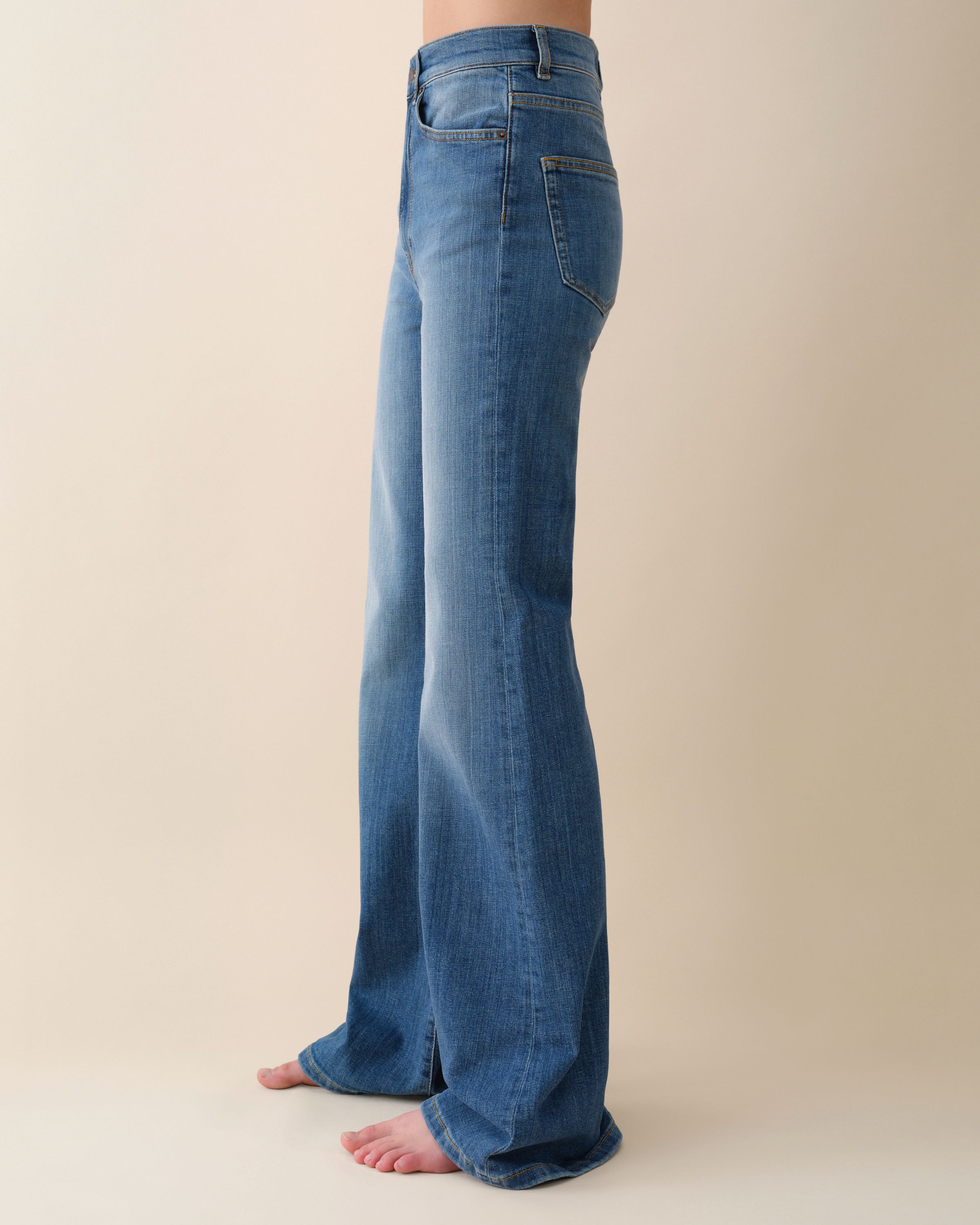 デニム・ジーパン FABIANA FILIPPI Woman Jeans Blue PAD265F328L182 VR1 楽天市場】ファビアナ フィリッピ FABIANA FILIPPI デニム