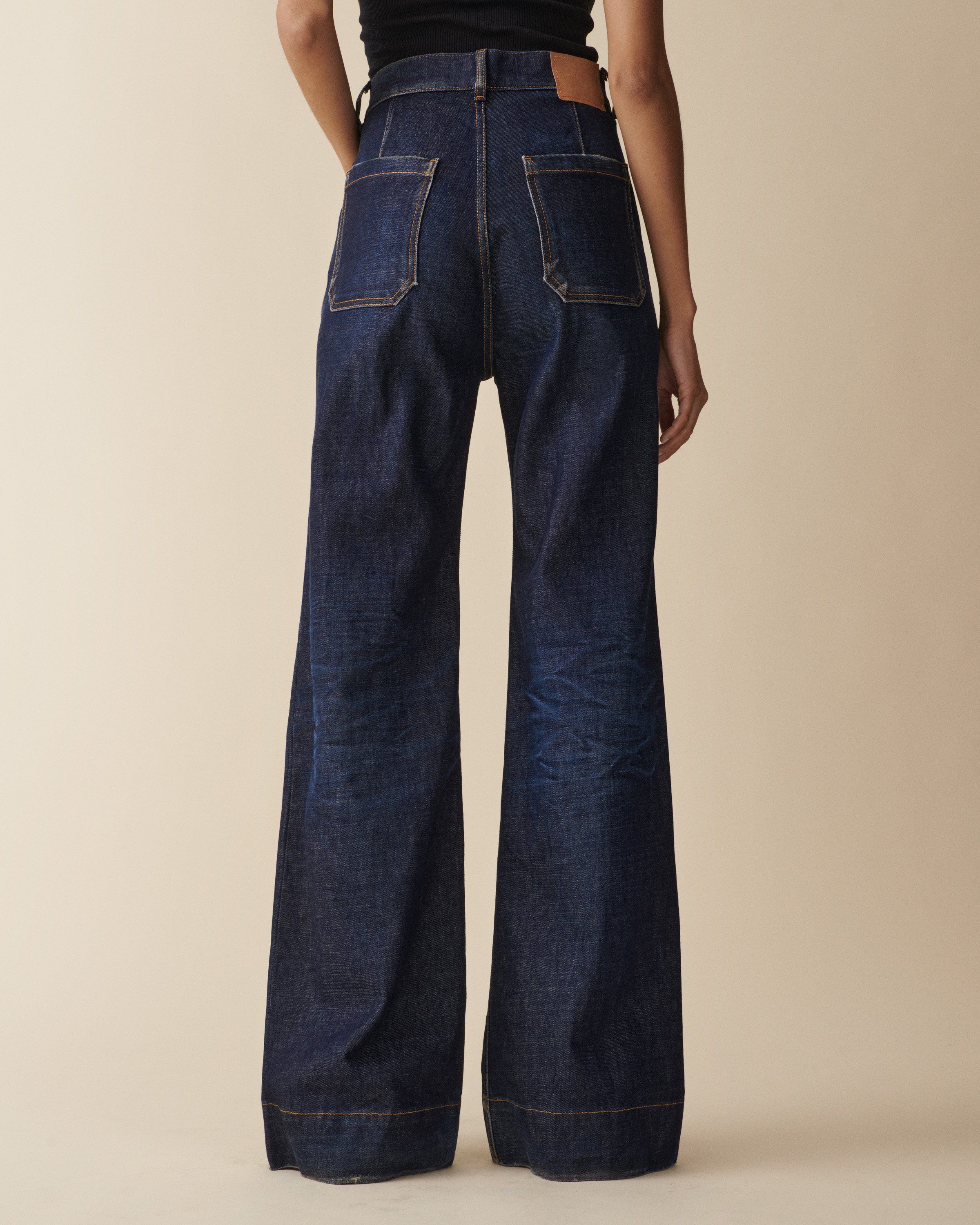 【DISCERNMENT】Amore curved stripe denim Women's Curve Love Ultra High Rise Ankle Straight Jean