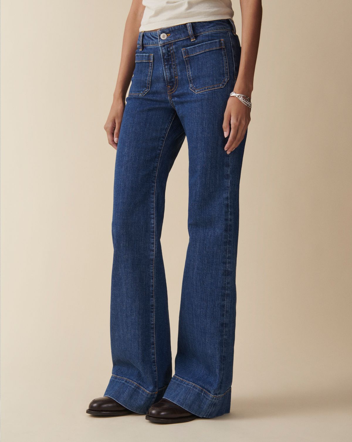 Jeanerica St Monica Low