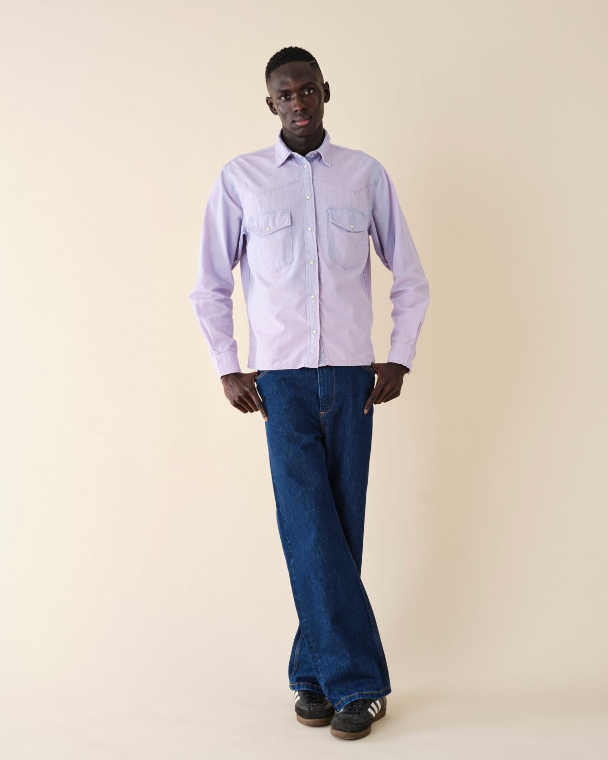‘Genua’ is a 5-pocket fit tailored to a high-rise waist and straight ...